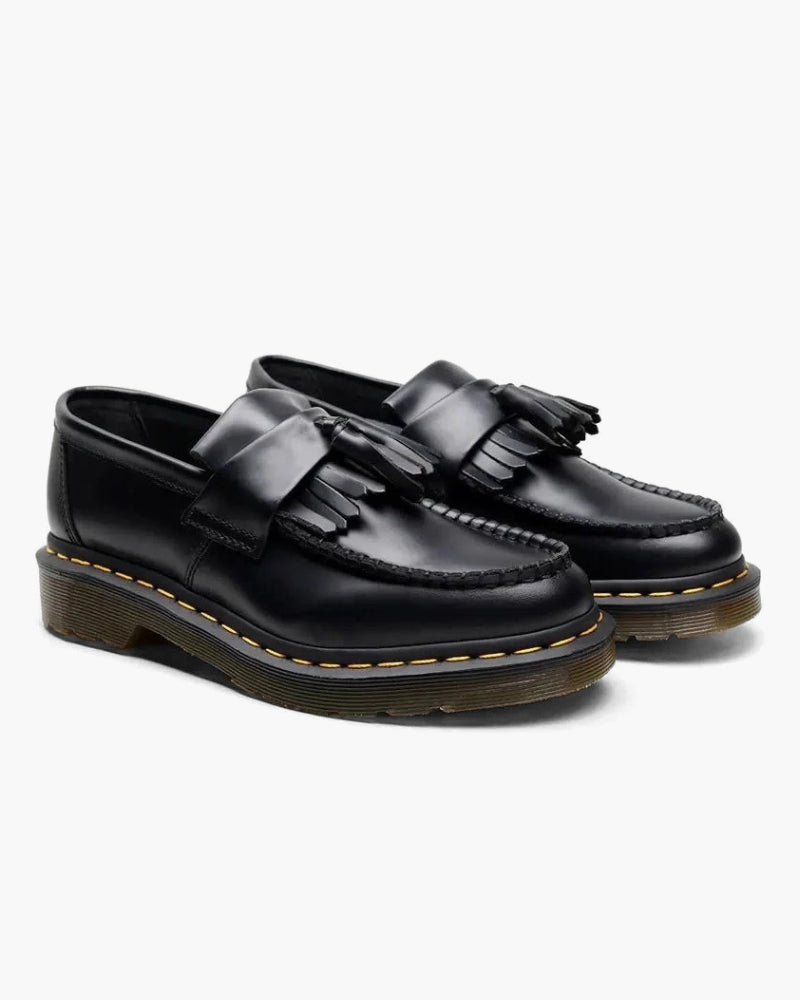 Lederschuhe im Loafer-Stil